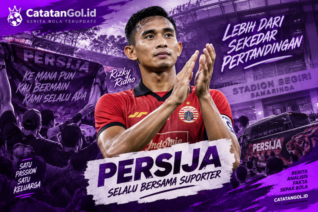 Rizky Ridho dan suporter Persija jelang laga melawan Borneo FC